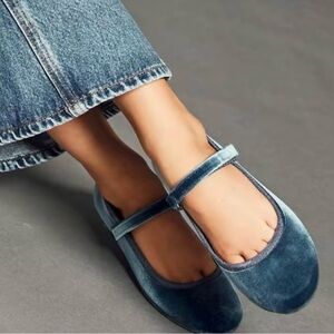 BNIB Children Chic House of Maryjanes Flats